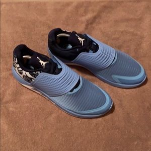 Jordan Grind 2 UNC men’s size 12